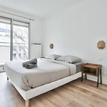 Appartement Quartier Pantheon Free Netflix Paris Exterior photo